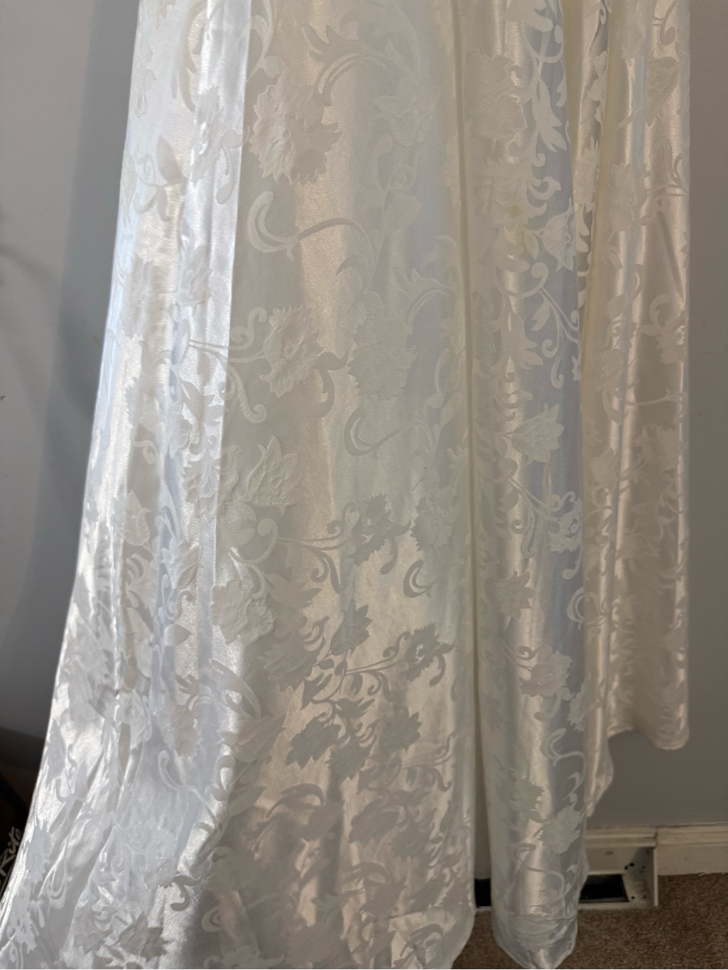 Lulu's Ivory/White Floral Jacquard V-Neck Maxi Dress — image 6 of 8